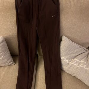 Nike Brown Joggers - High Rise
